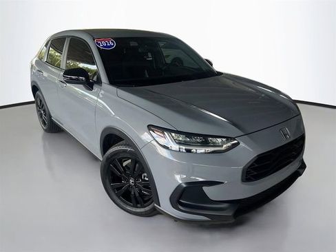 Used 2026 Honda HR-V Sport image 2