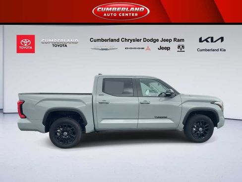 Used 2024 Toyota Tundra Limited image 9