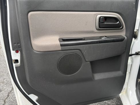 Used 2005 GMC Canyon SLE RWD image 8