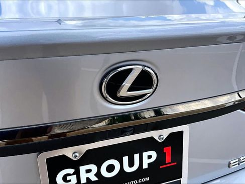 Certified 2022 Lexus ES 350 F Sport FWD image 31