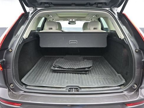Used 2023 Volvo XC60 B5 Plus w/ Protection Package AWD/4WD image 27