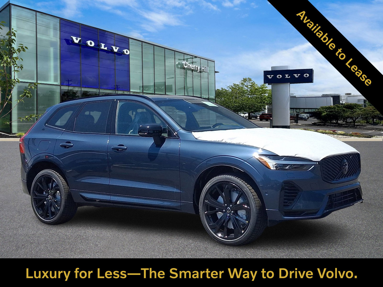 Used 2026 Volvo XC40 B5 Core w/ Protection Package Premier AWD/4WD image 1