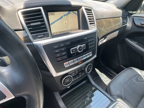 Used 2016 Mercedes-Benz GL 320 BlueTEC 4MATIC image 26