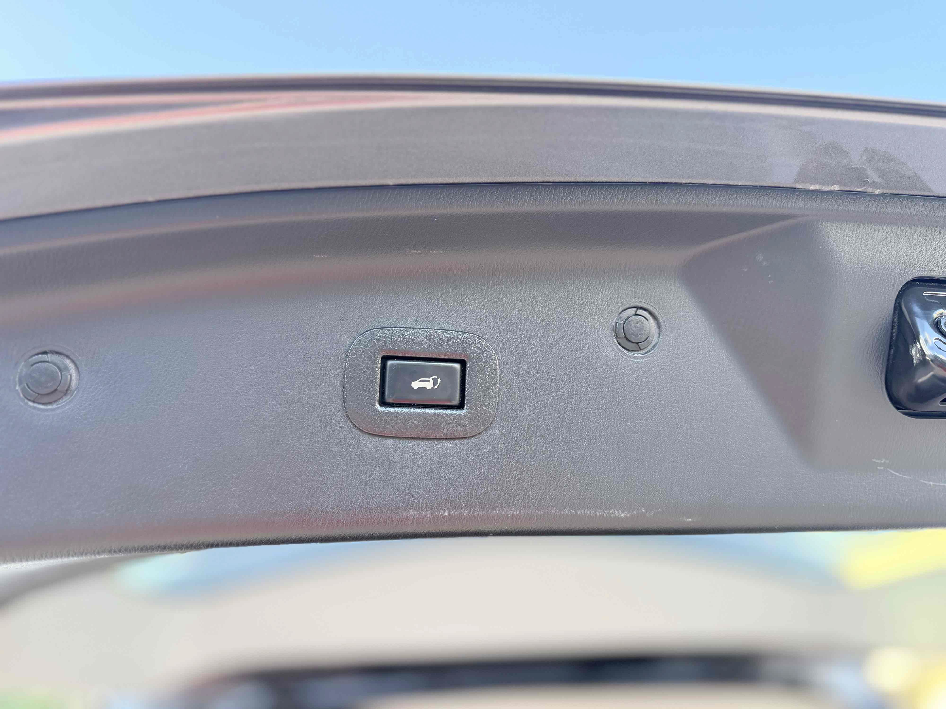Used 2018 Nissan Armada SL RWD image 20