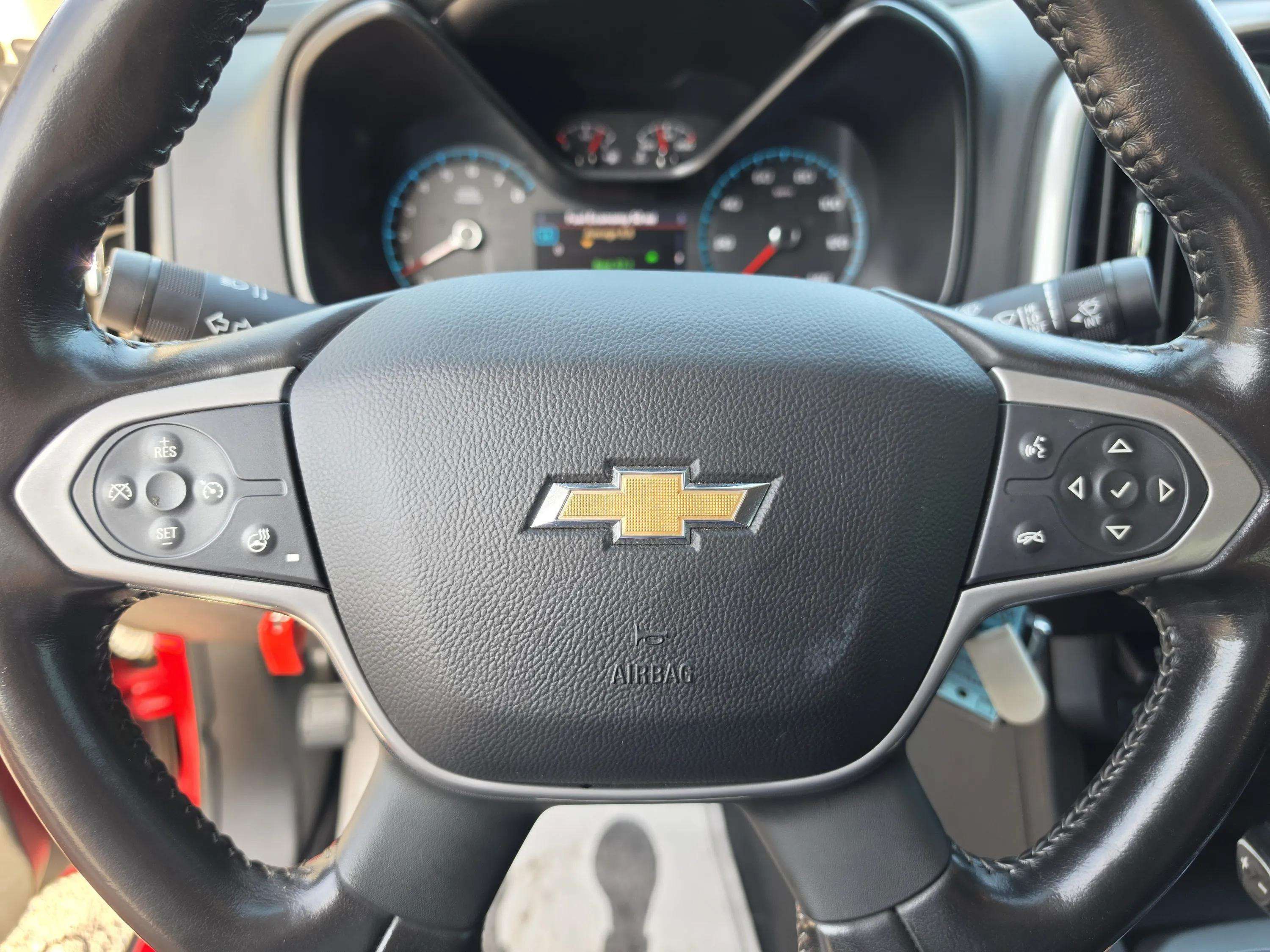 Used 2019 Chevrolet Colorado ZR2 w/ Colorado ZR2 Bison Edition AWD/4WD image 36