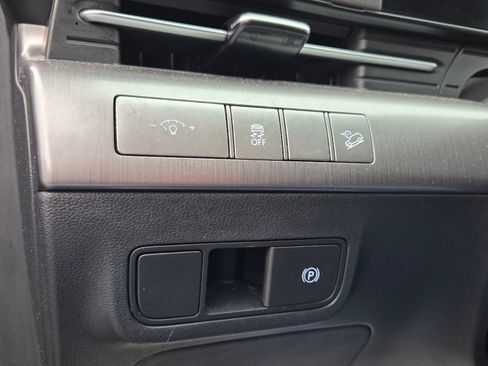 Used 2024 Hyundai Kona SEL image 27