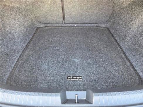Certified 2023 Volkswagen Jetta SE FWD image 6