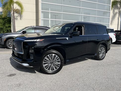 Certified 2026 INFINITI QX80 Luxe w/ Cargo Package AWD/4WD image 1