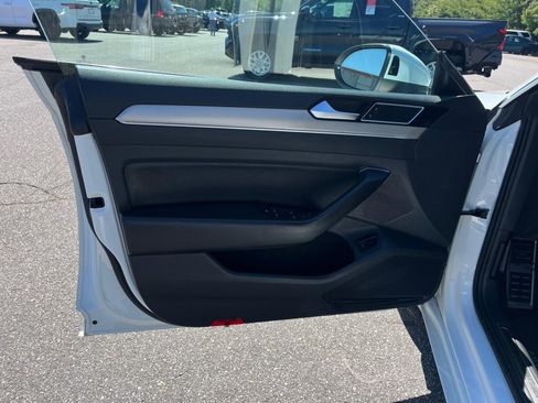 Used 2019 Volkswagen Arteon SEL FWD image 31