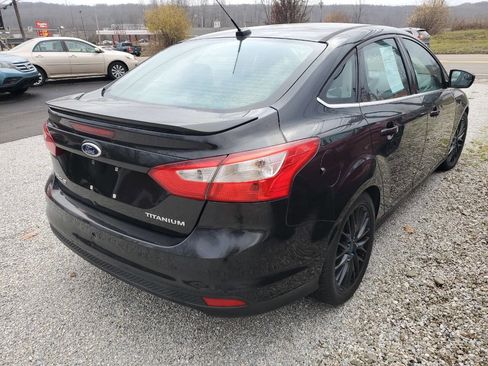 Used 2014 Ford Focus Titanium image 6