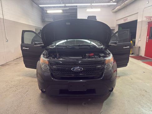 Used 2014 Ford Explorer Sport w/ Equipment Group 401A image 8