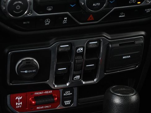 Used 2021 Jeep Gladiator Rubicon w/ LED Lighting Group AWD/4WD image 21