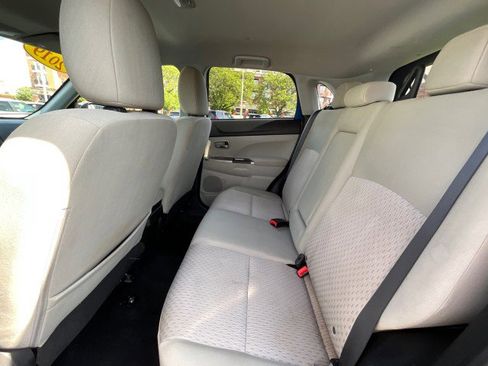 Used 2019 Mitsubishi Outlander Sport SE FWD image 20