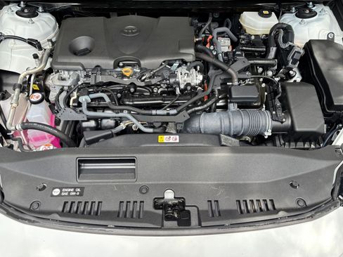 Used 2025 Toyota Camry LE FWD image 30