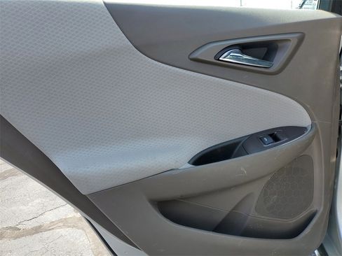 Used 2019 Chevrolet Malibu LT image 8