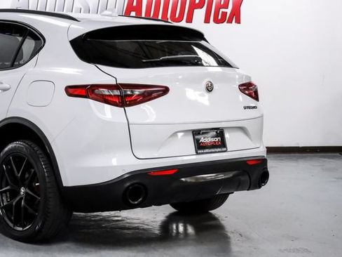 Used 2019 Alfa Romeo Stelvio w/ Nero Edizione RWD image 17