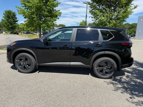 New 2026 Nissan Rogue SV w/ Cold Weather Package AWD/4WD image 8