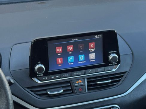 Used 2023 Nissan Altima 2.5 S image 17