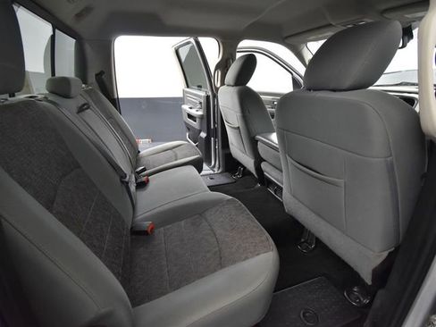 Used 2016 RAM 3500 Big Horn image 42