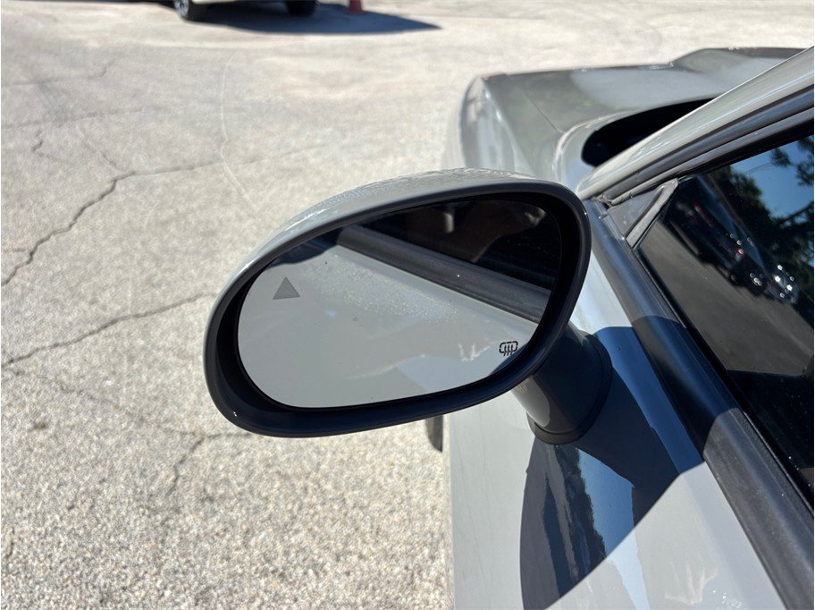 Used 2018 Dodge Challenger SRT w/ Technology Group RWD image 19