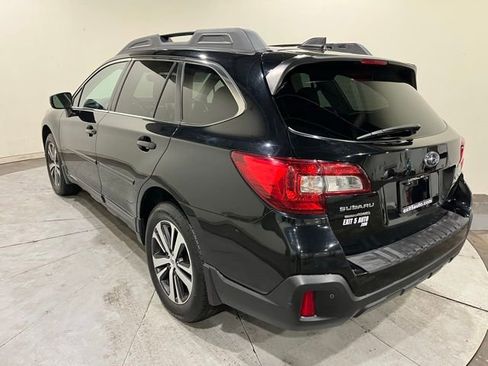 Used 2018 Subaru Outback 2.5i Limited AWD/4WD image 7
