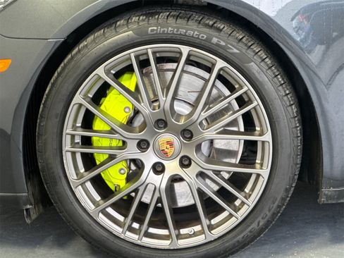 Used 2023 Porsche Panamera 4 image 33