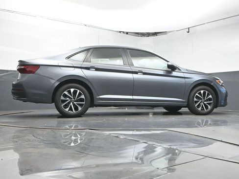 Used 2024 Volkswagen Jetta S image 35