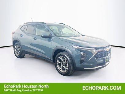 Used 2025 Chevrolet Trax LT