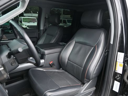 Used 2024 Ford F350 Lariat w/ Lariat Ultimate Package AWD/4WD image 12