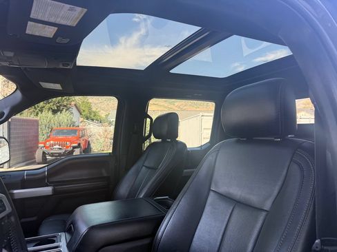 Used 2020 Ford F150 Lariat w/ Equipment Group 502A Luxury AWD/4WD image 21