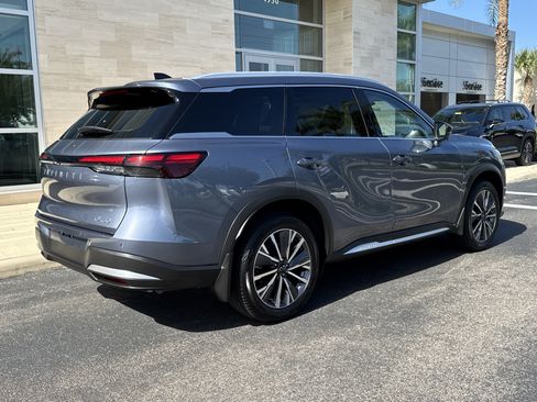 Certified 2026 INFINITI QX60 Luxe w/ Cargo Package FWD image 4