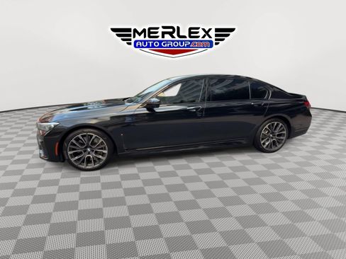 Used 2020 BMW 750i xDrive w/ Executive Package AWD/4WD image 5