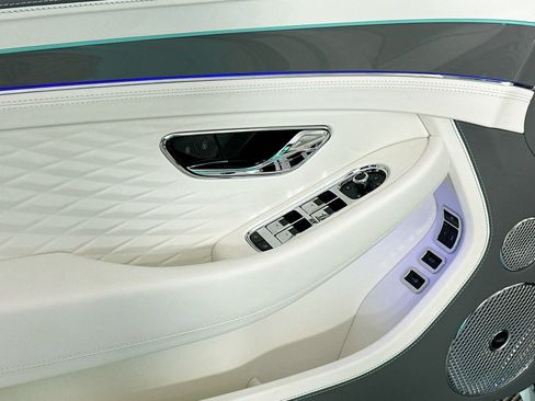 New 2026 Bentley Continental GT Azure AWD/4WD image 15