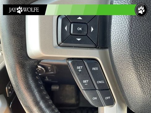 Used 2017 Ford F150 Lariat AWD/4WD image 12