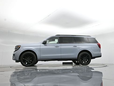 New 2025 Ford Expedition Max Platinum w/ Stealth Appearance Package image 53