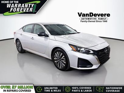 Used 2024 Nissan Altima 2.5 SV