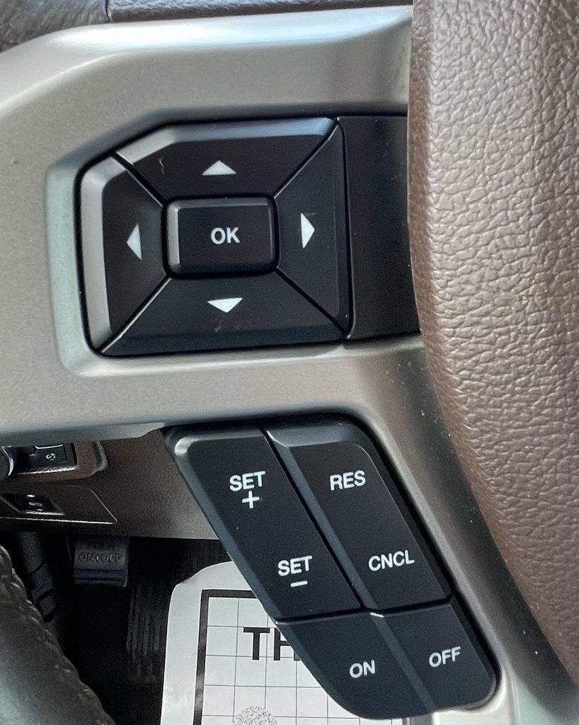 Used 2015 Ford F150 King Ranch w/ Equipment Group 601A Luxury AWD/4WD image 17