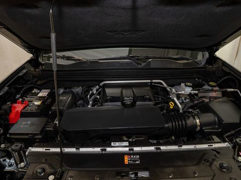 Used 2024 GMC Canyon AT4X image 21