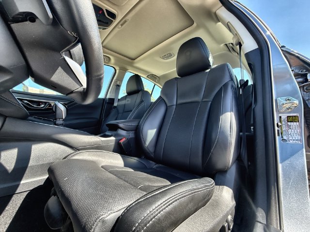 Used 2025 Subaru Legacy Limited AWD/4WD image 11