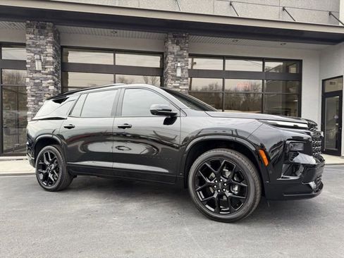 Used 2026 Chevrolet Traverse RS image 31