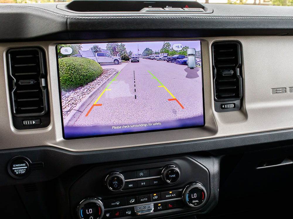 Used 2026 Ford Bronco Outer Banks AWD/4WD image 19