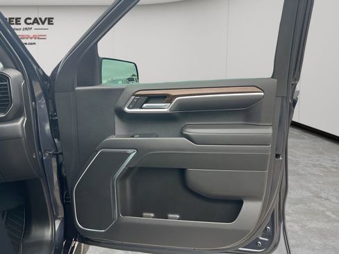 Certified 2022 GMC Sierra 1500 Elevation image 13
