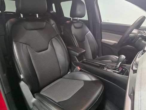 Used 2023 Jeep Compass Latitude AWD/4WD image 28