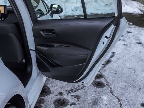 Certified 2025 Toyota Corolla LE image 16