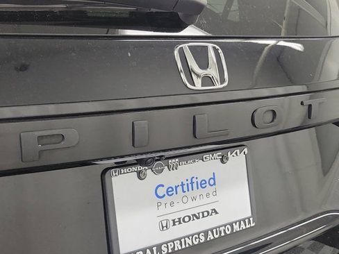 Certified 2025 Honda Pilot EX-L image 7