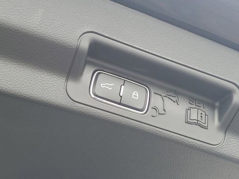New 2026 Ford Explorer ST-Line AWD/4WD image 32