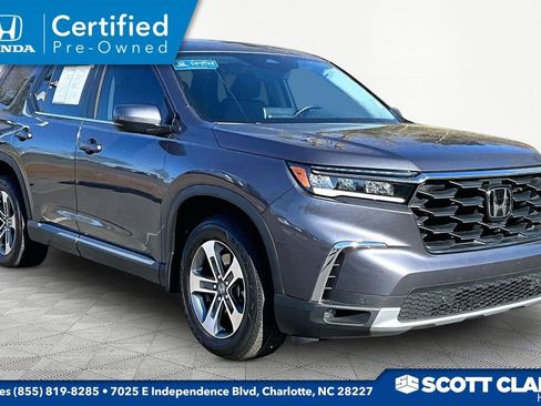 Certified 2025 Honda Pilot EX-L image 1