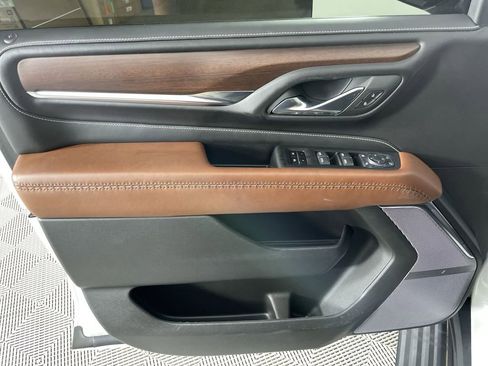 Used 2023 GMC Yukon Denali Ultimate image 22