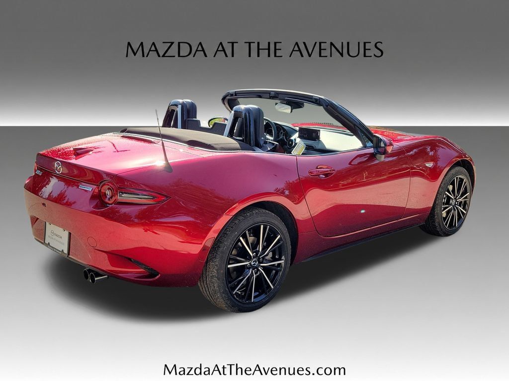 New 2026 MAZDA MX-5 Miata Grand Touring RWD image 4