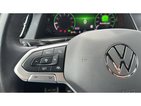 Used 2024 Volkswagen Atlas Cross Sport SEL Premium R-Line AWD/4WD image 23